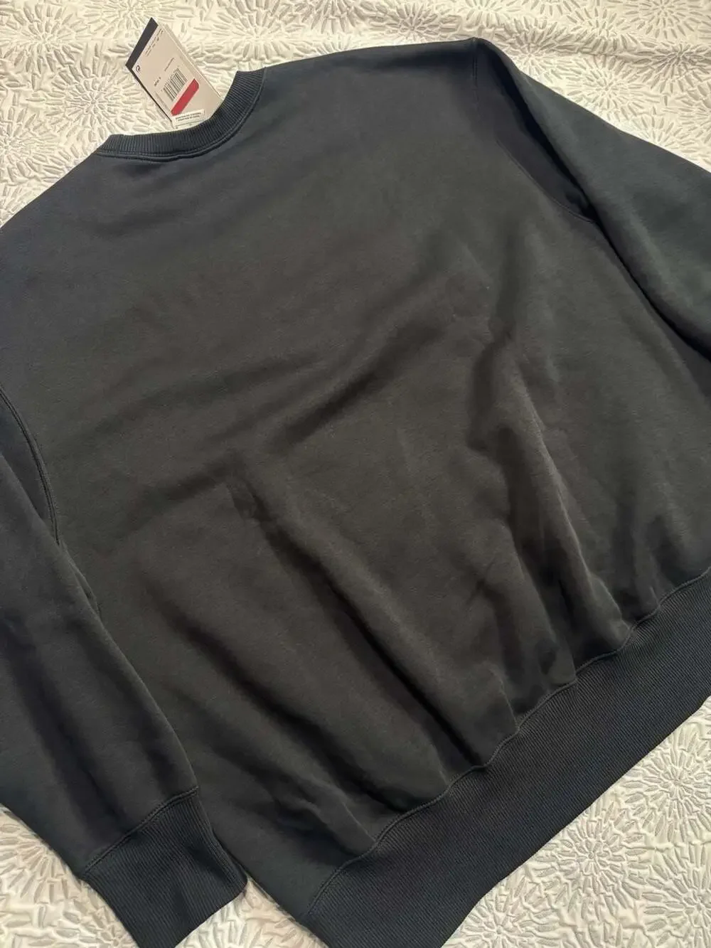 Nike Women’s Large Phoenix Fleece Oversized Crewneck Sweatshirt Black DQ5733-010